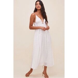 🆕Revolve | Astr the Label Lizbeth Tiered White Maxi Dress size medium